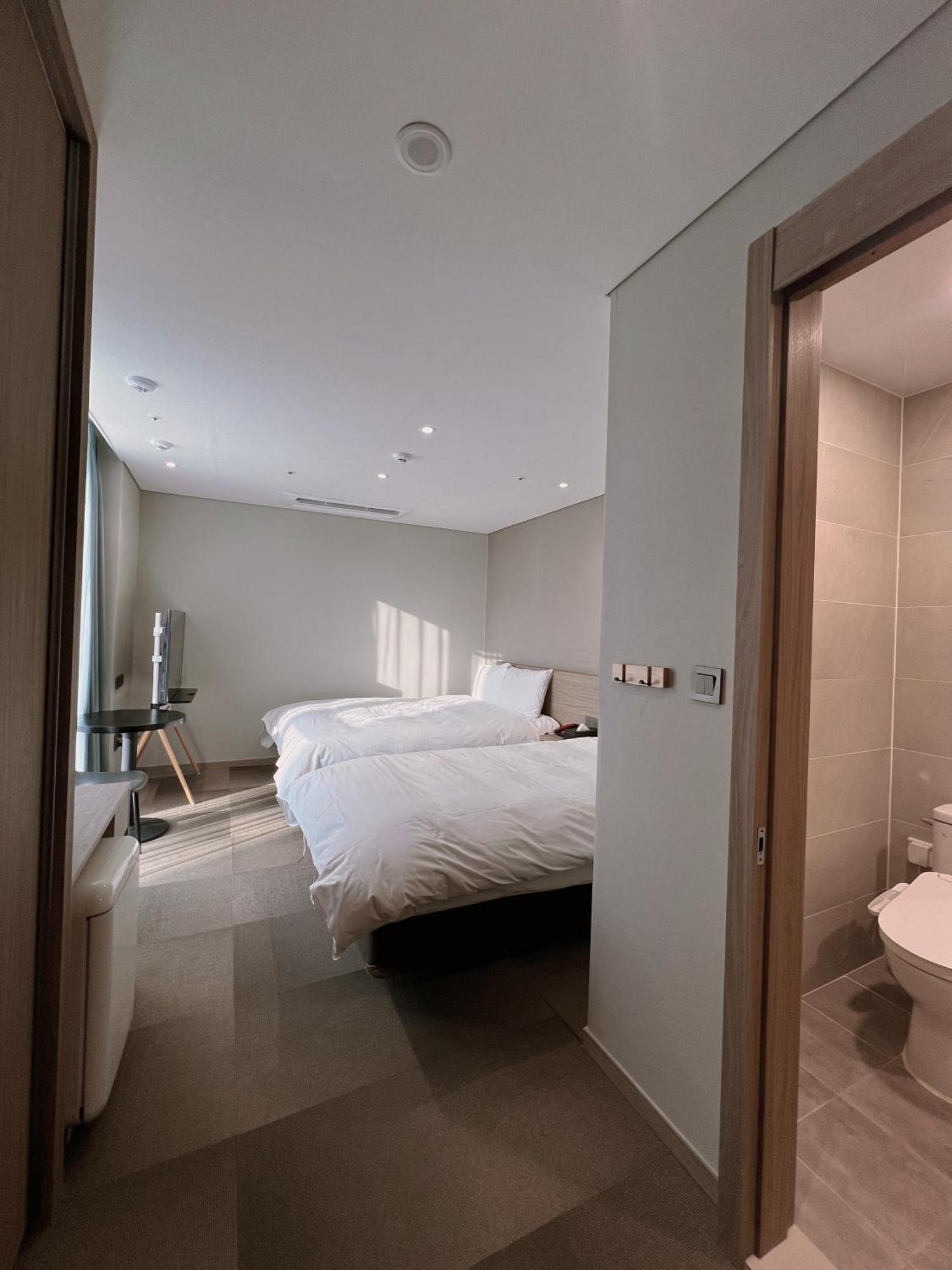 Hotel U5 โซล ภายนอก รูปภาพ